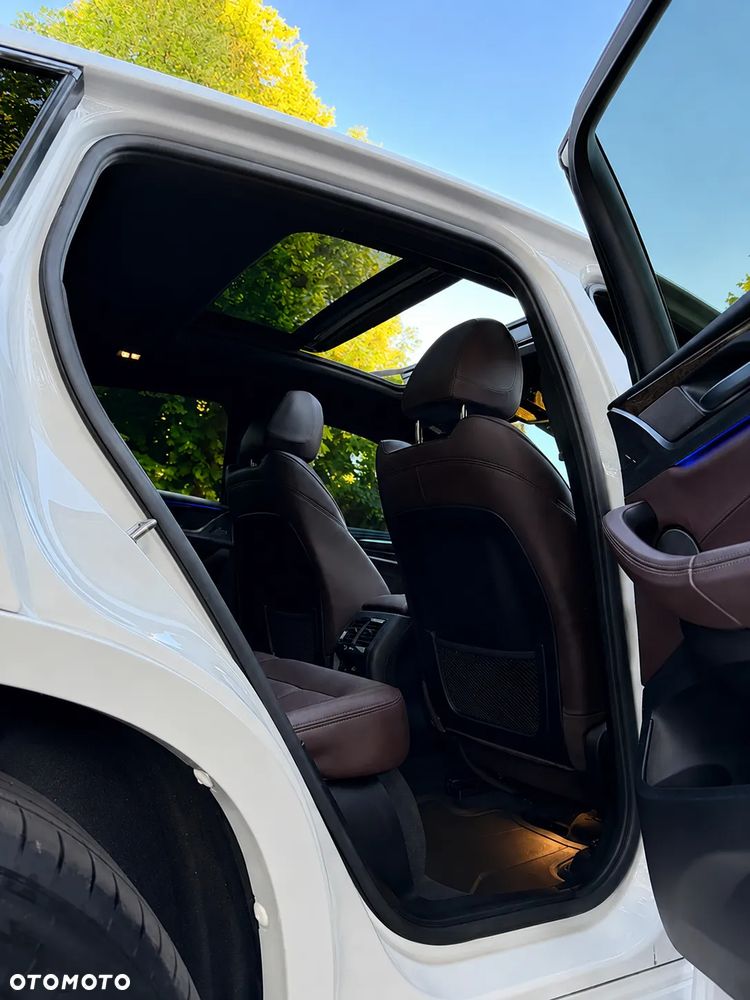BMW X4 xDrive30i xLine - 9