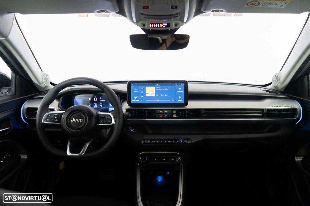 Jeep Avenger 54 kWh Summit - 24