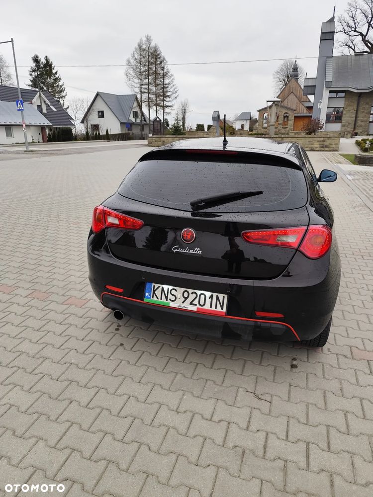 Alfa Romeo Giulietta 1.6 JTDM Distinctive - 2