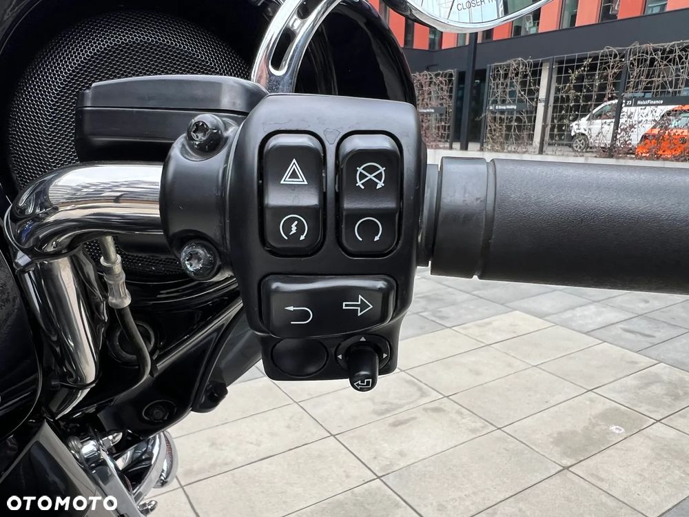 Harley-Davidson Touring Ultra Limited - 19