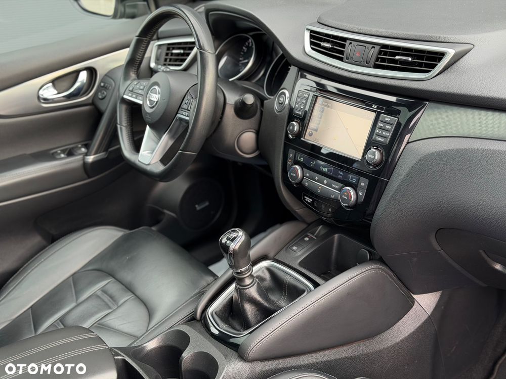 Nissan Qashqai 1.6 DIG-T Tekna+ - 14