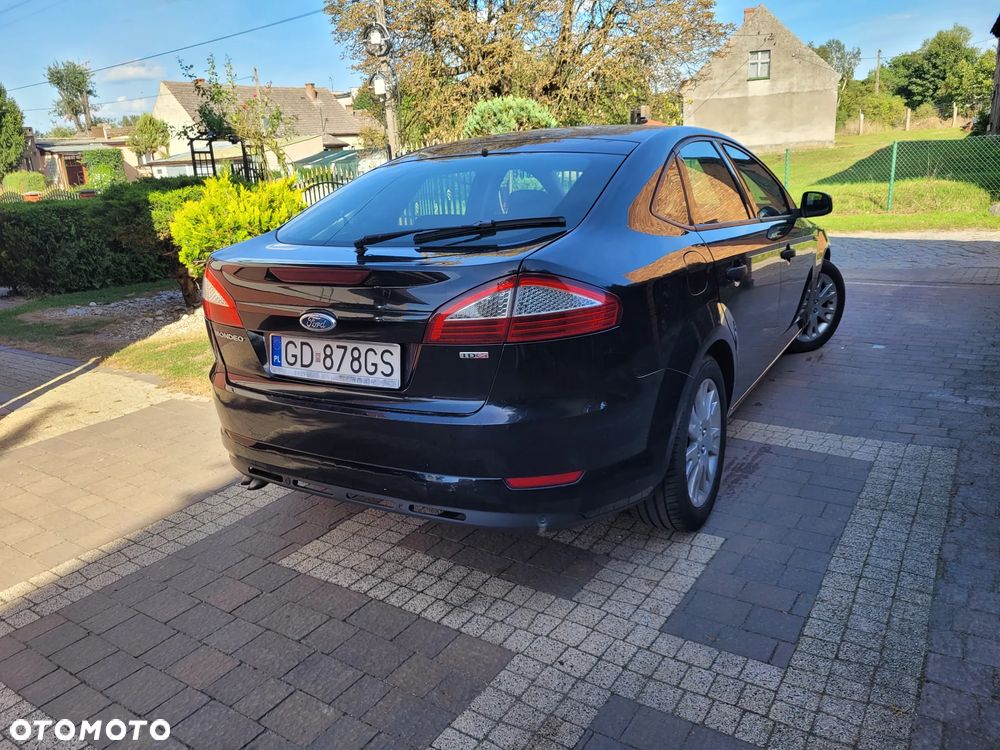 Ford Mondeo 1.8 TDCi Ambiente - 4