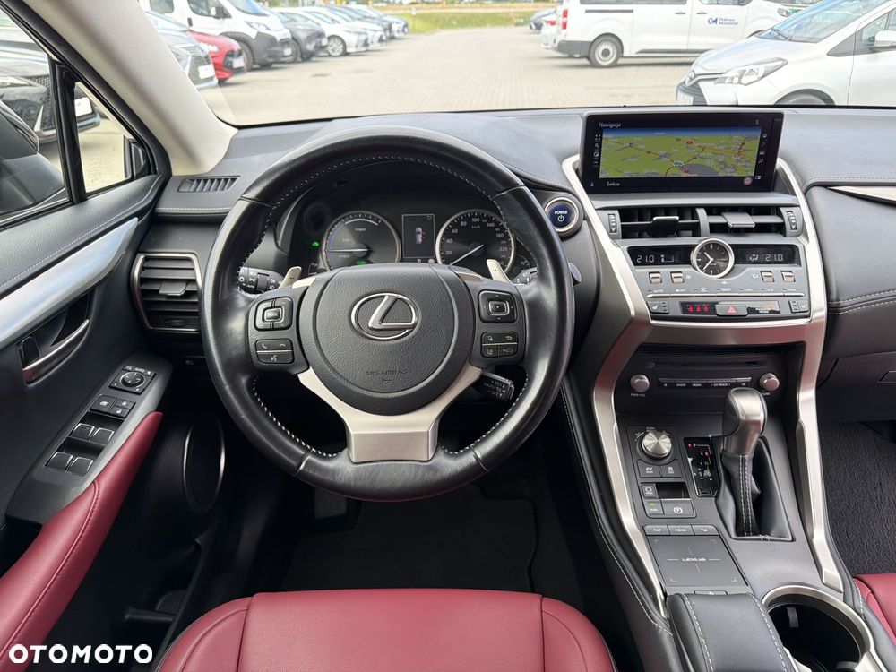 Lexus NX 300h F Impression AWD - 12
