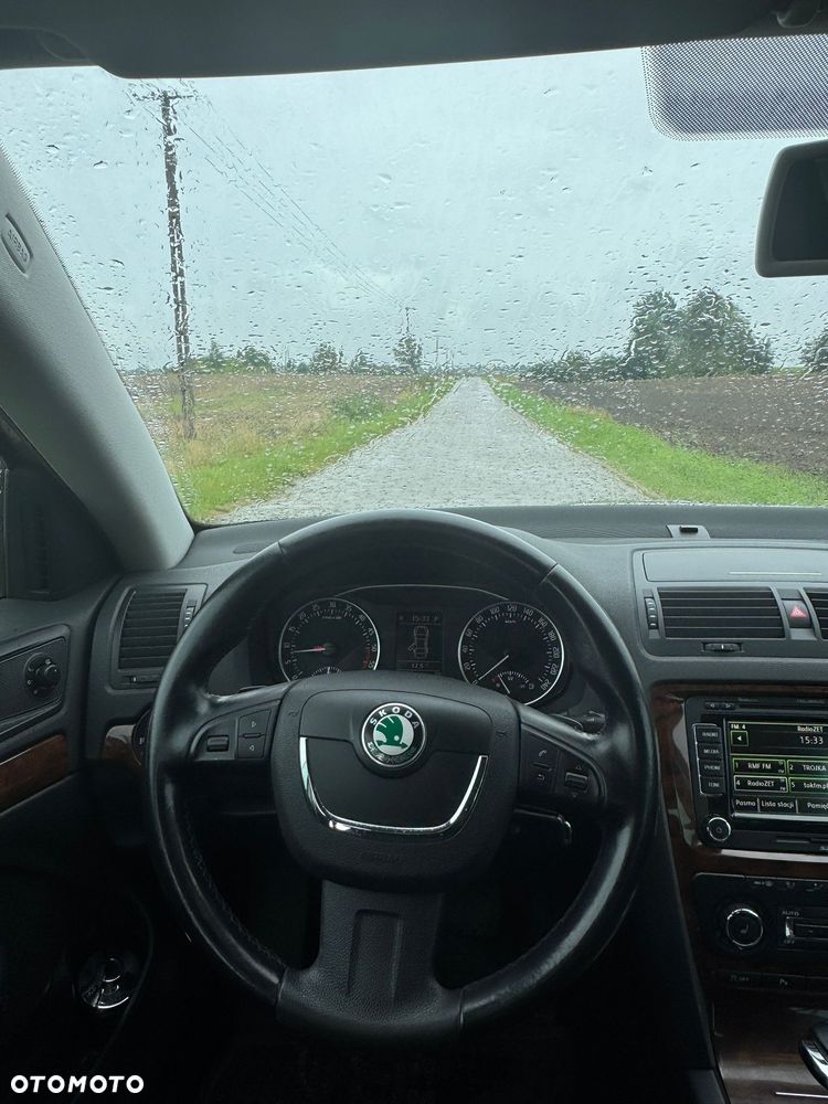 Skoda Octavia 2.0 TDI DPF Elegance DSG - 19