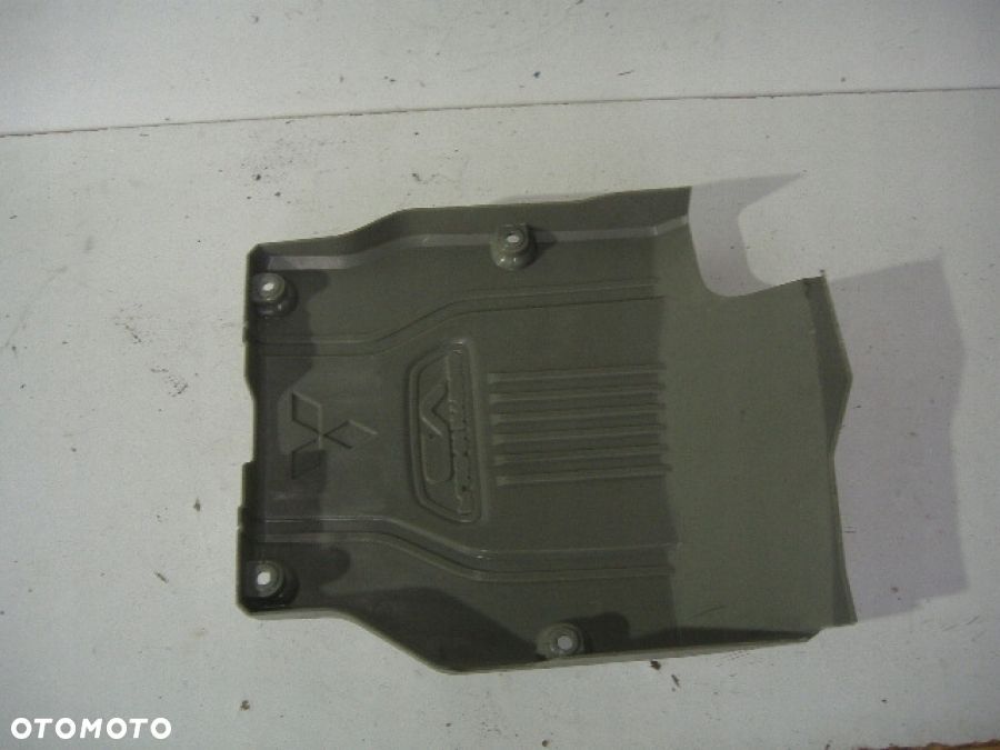 OUTLANDER III 2.0PHEV OSŁONA POKRYWA SILNIKA GÓRNA - 2