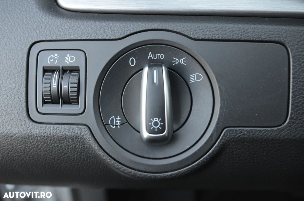 Volkswagen Passat 1.4 TSI Comfortline DSG - 23