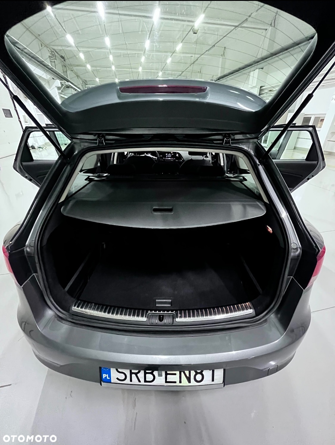 Seat Leon 1.6 TDI Style - 6