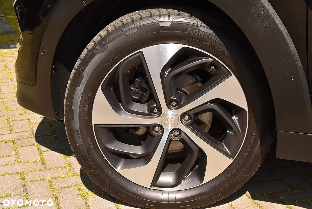 Hyundai Tucson 2.0 CRDI 4WD Automatik Premium - 13