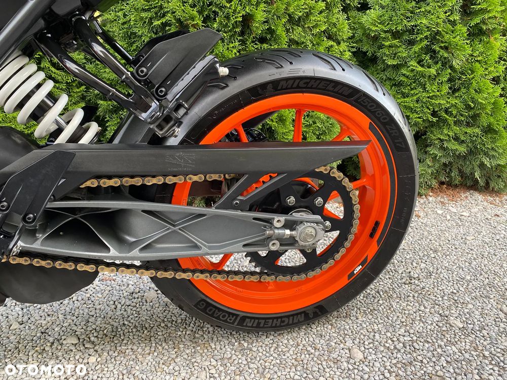 KTM Duke 125 - 11