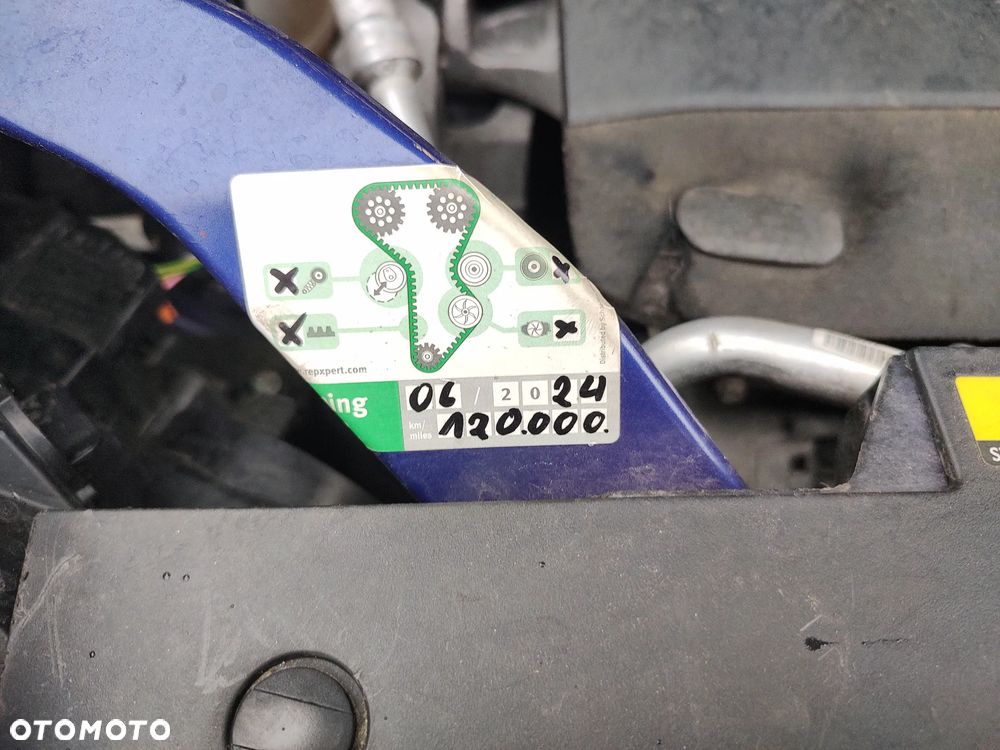 Citroën C4 Grand Picasso - 21