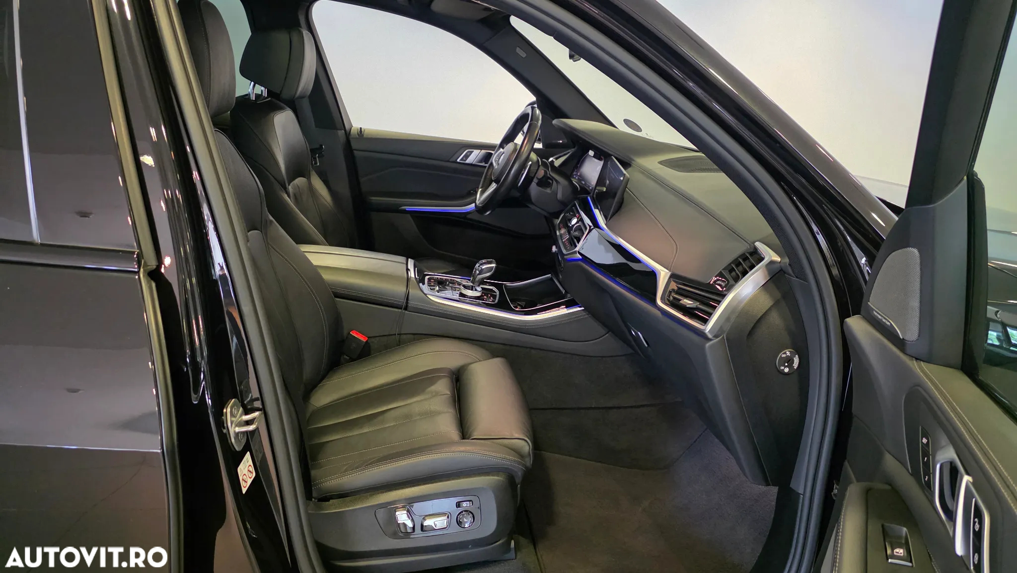 BMW X5 M M50d - 12