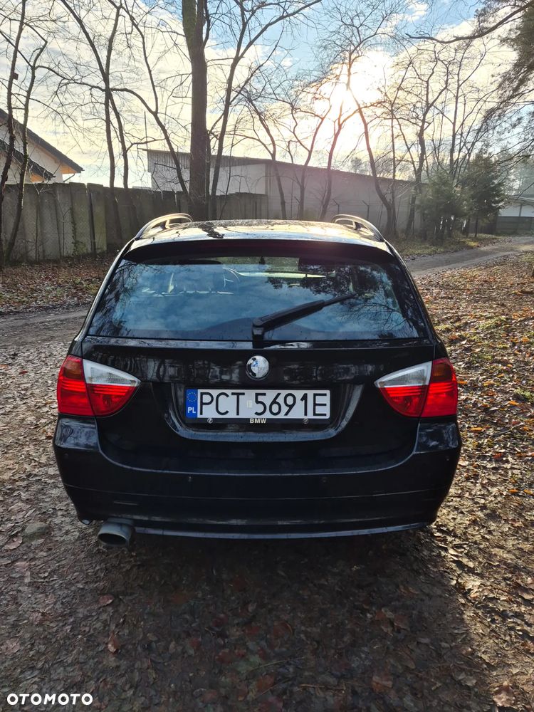 BMW Seria 3 318d DPF - 9