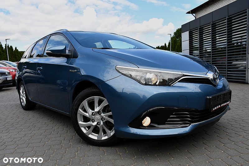 Toyota Auris 1.8 HSD Prestige - 1