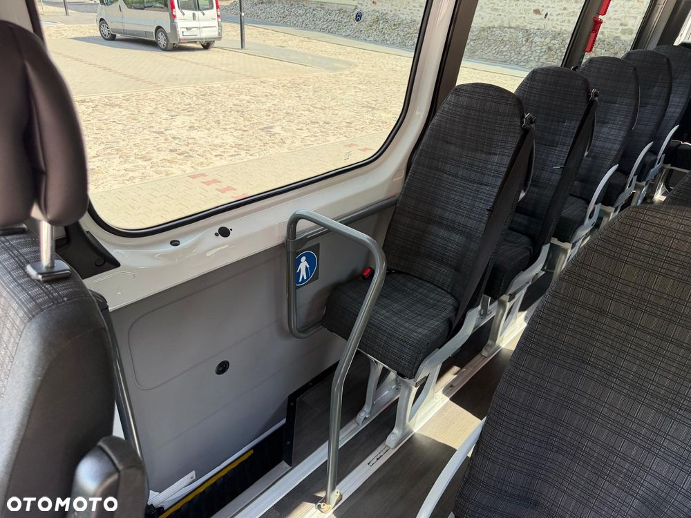 Mercedes-Benz Sprinter 516 CDI / Klima / Webasto / 23 miejsca / - 18