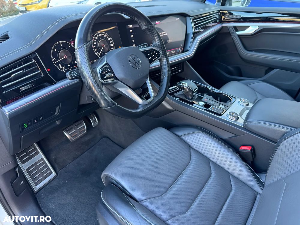 Volkswagen Touareg V6 TDI R-Style - 26