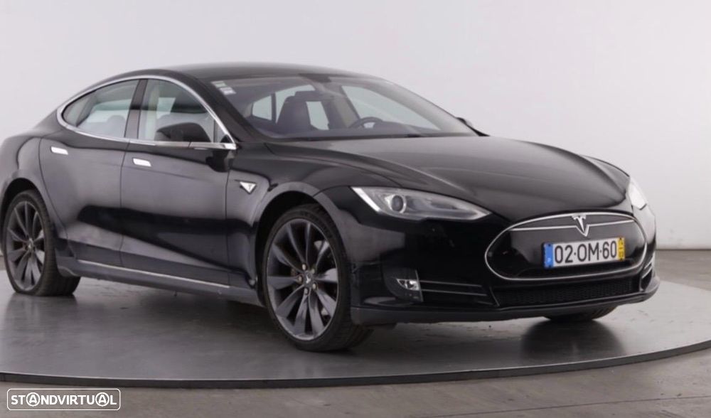 Tesla Model S 85 - 4