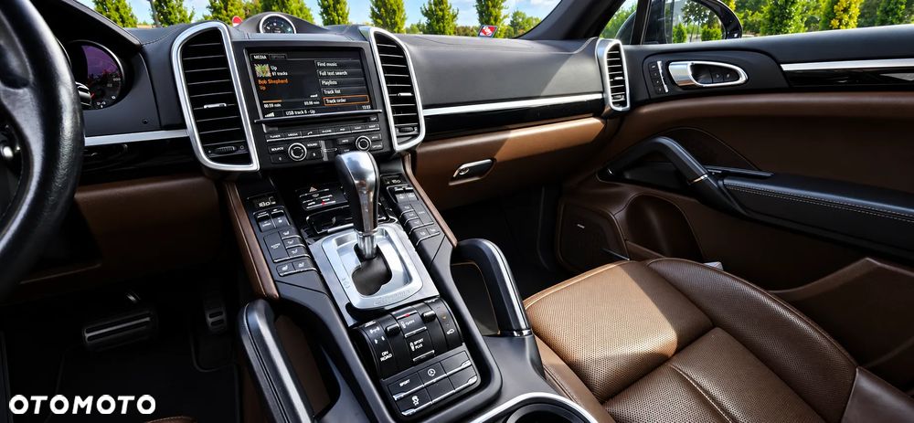 Porsche Cayenne Diesel - 16