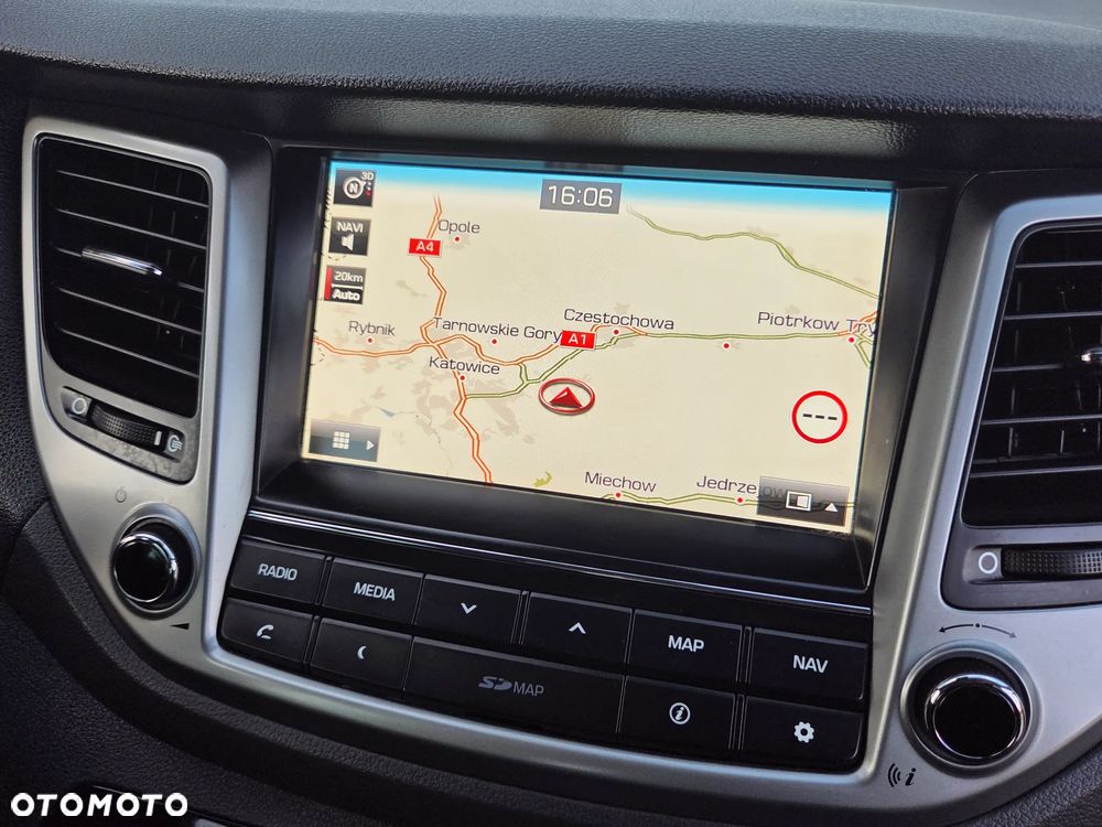 Hyundai Tucson 1.7 CRDI BlueDrive Design 2WD DCT - 37