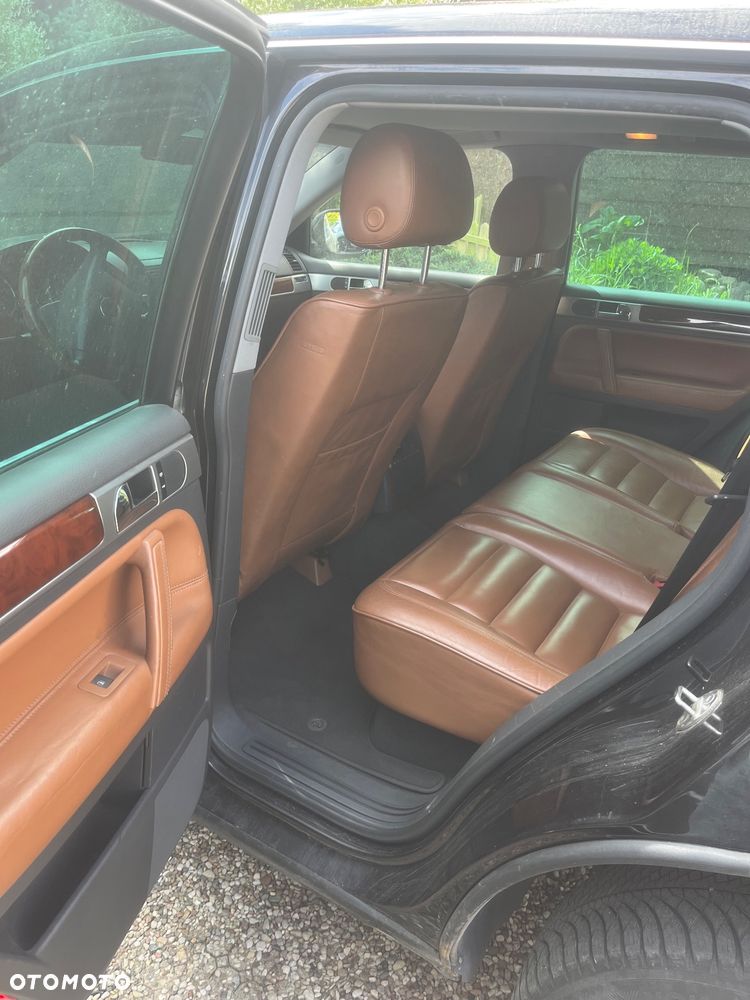 Volkswagen Touareg 3.2 V6 Tiptr - 10