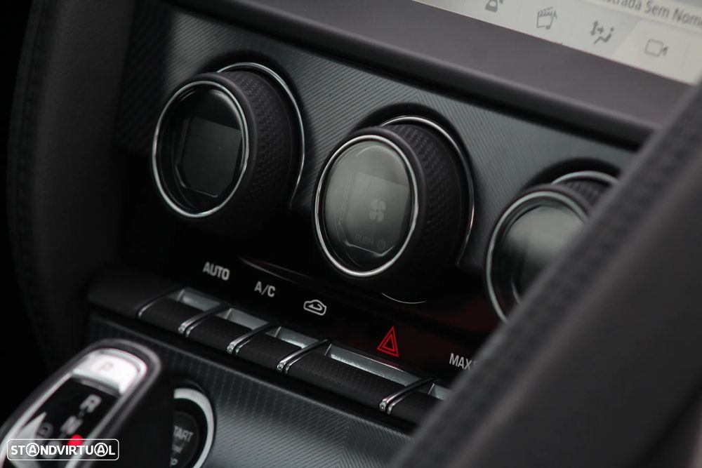 Jaguar F-Type 2.0 i4 R-Dynamic Black - 46