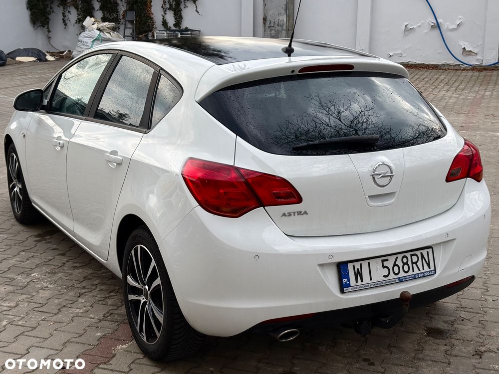 Opel Astra 1.4 Turbo Design Edition - 3