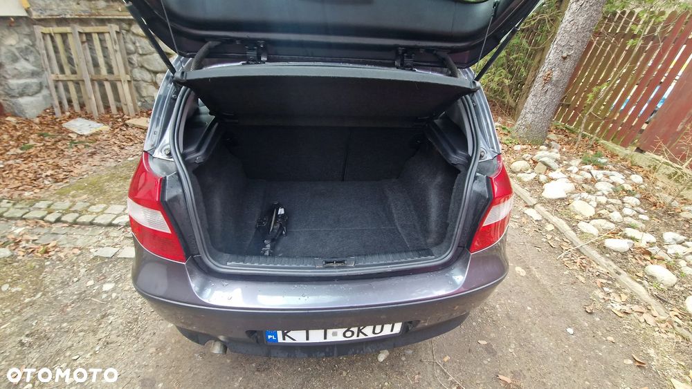 BMW Seria 1 116i - 4