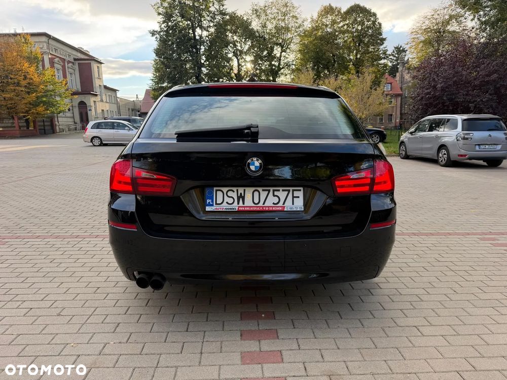 BMW Seria 5 - 33