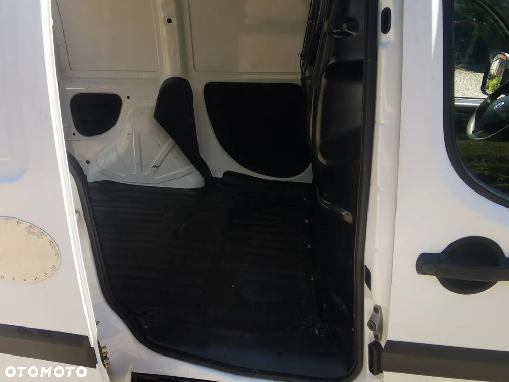 Fiat Doblo - 10
