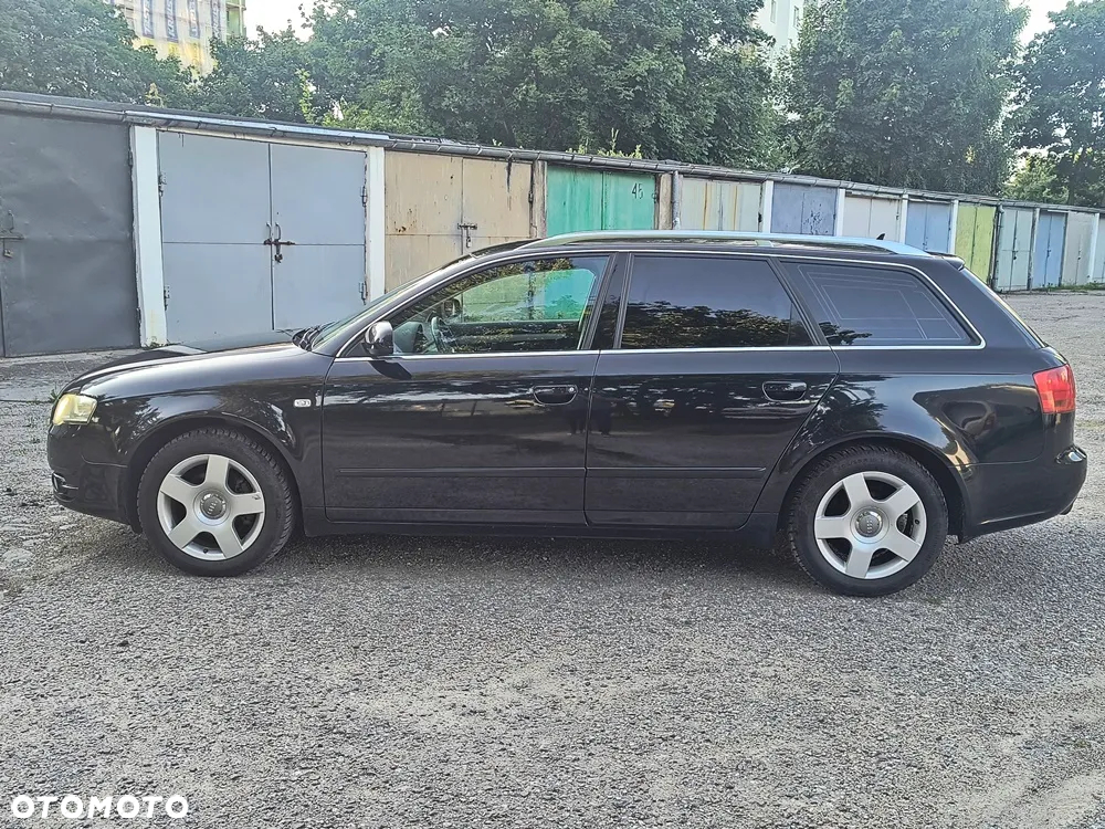 Audi A4 - 4