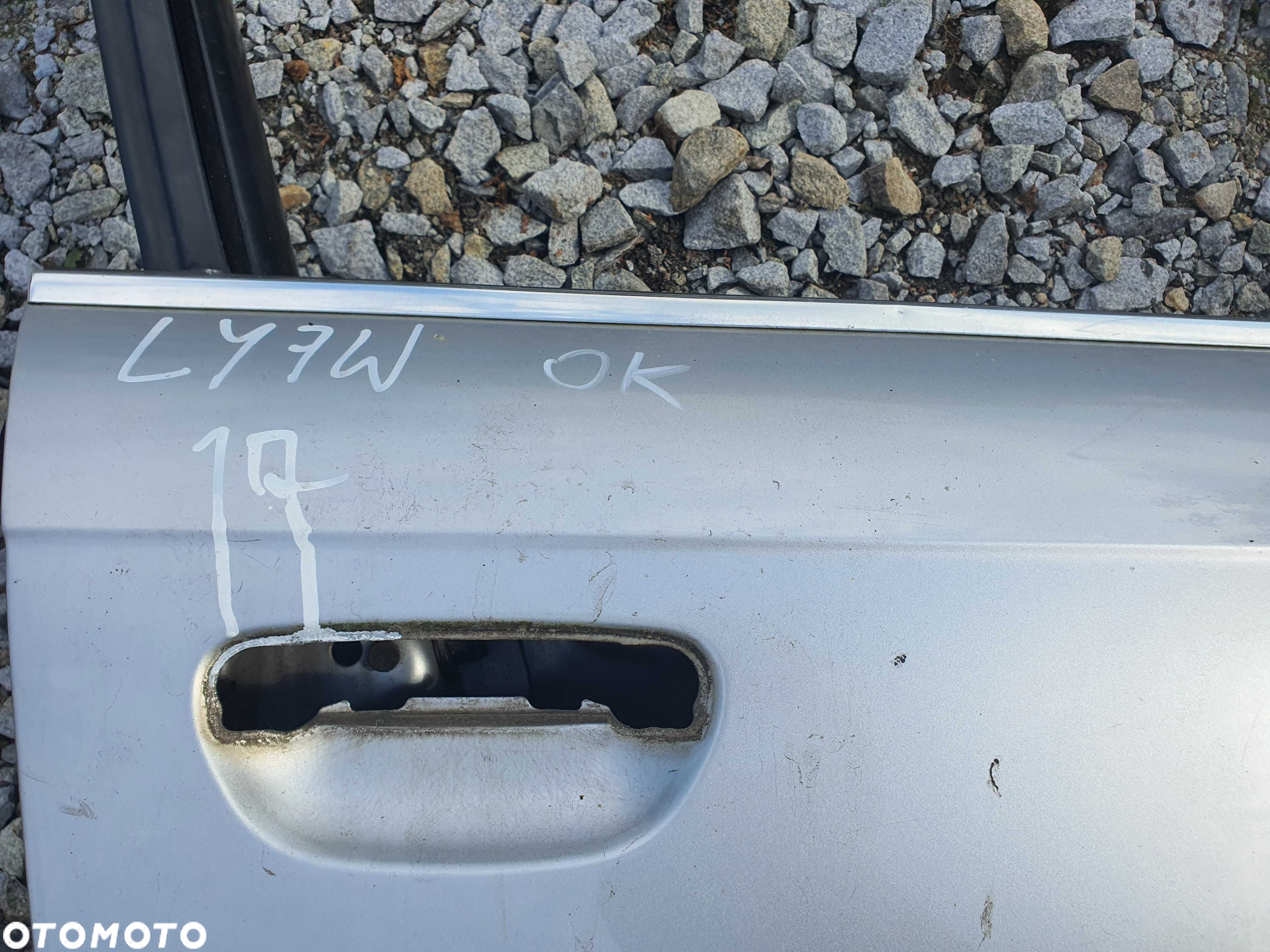 Audi A4 B7 drzwi prawy przód kolor LY7W ORYGINAŁ!!! 17 AL - 5