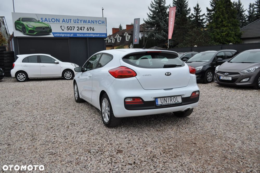 Kia Ceed 1.6 GDI Edition 7 - 10