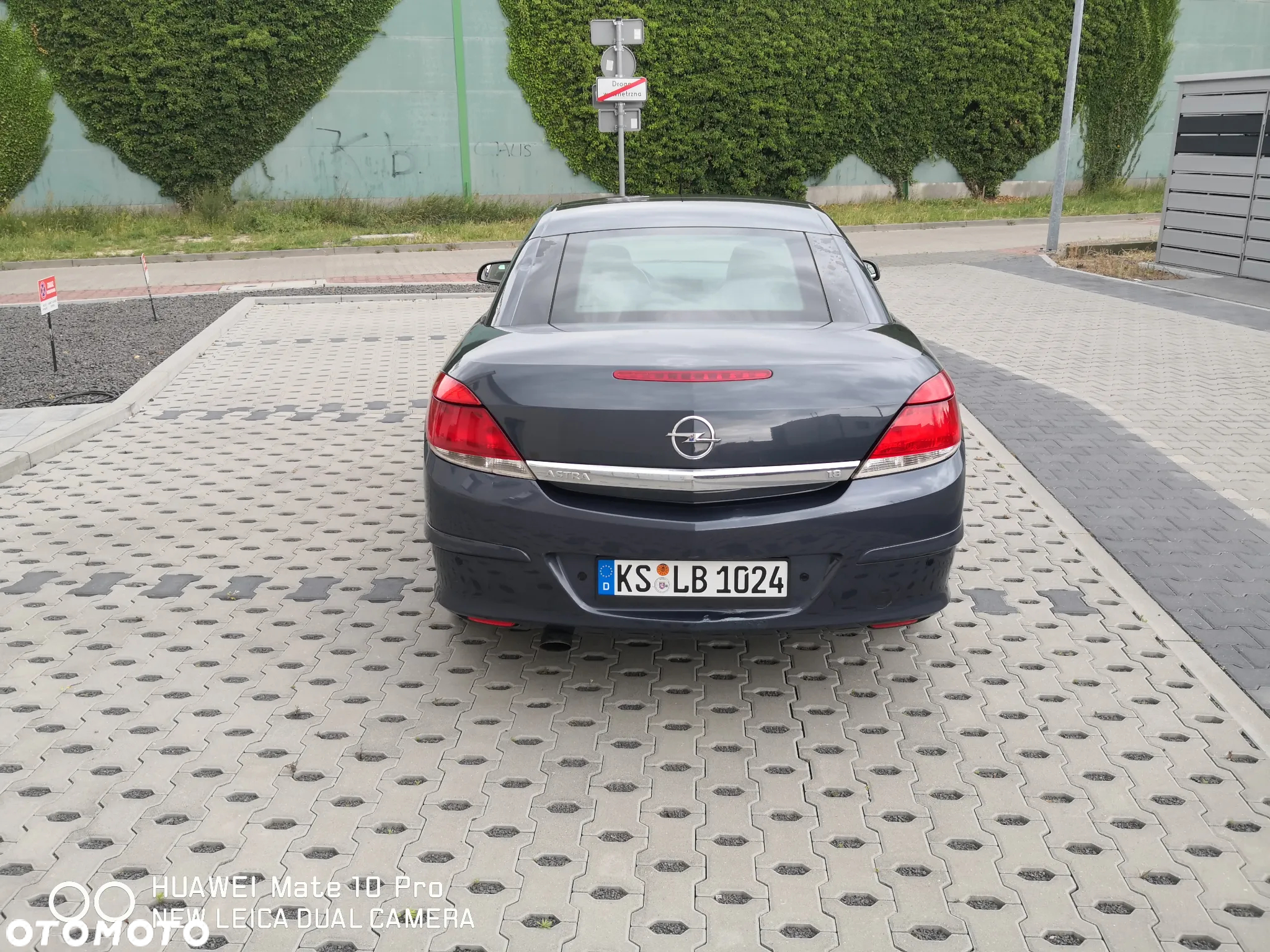 Opel Astra TwinTop 1.8 Cosmo - 28