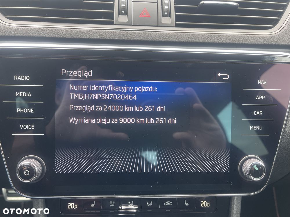 Skoda Superb 2.0 TDI SCR Sportline DSG - 17
