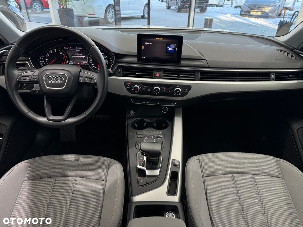 Audi A4 Limousine 35 TFSI S tronic - 14
