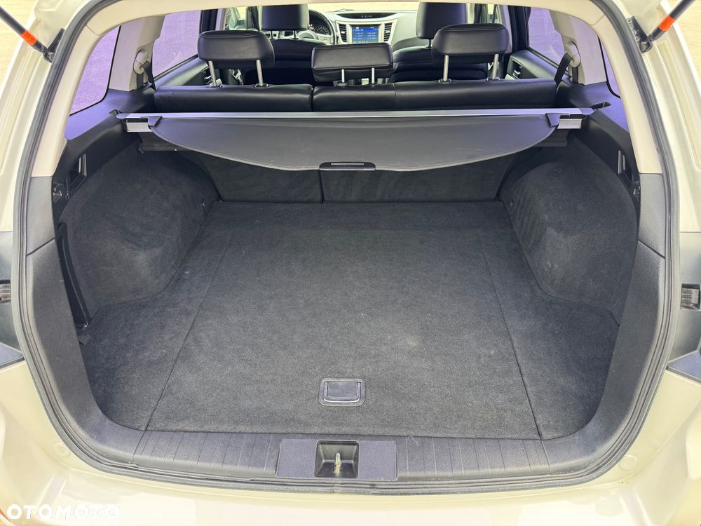Subaru Outback 2.5i Comfort Navi AT - 19