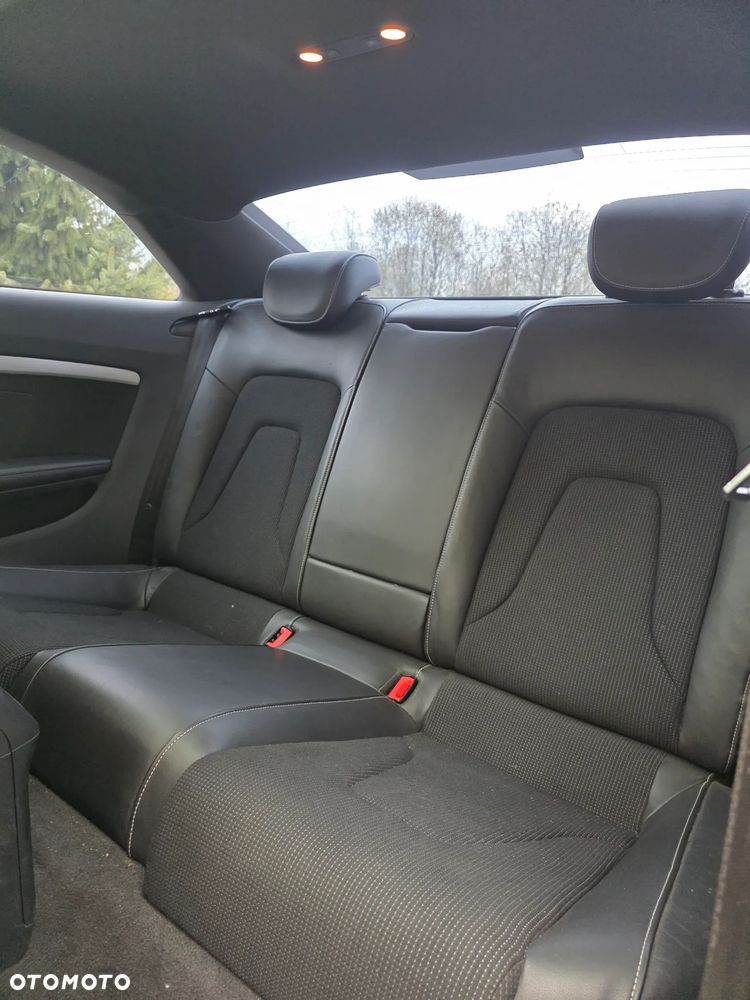Audi A5 Coupé 2.0 TDI Quattro - 9