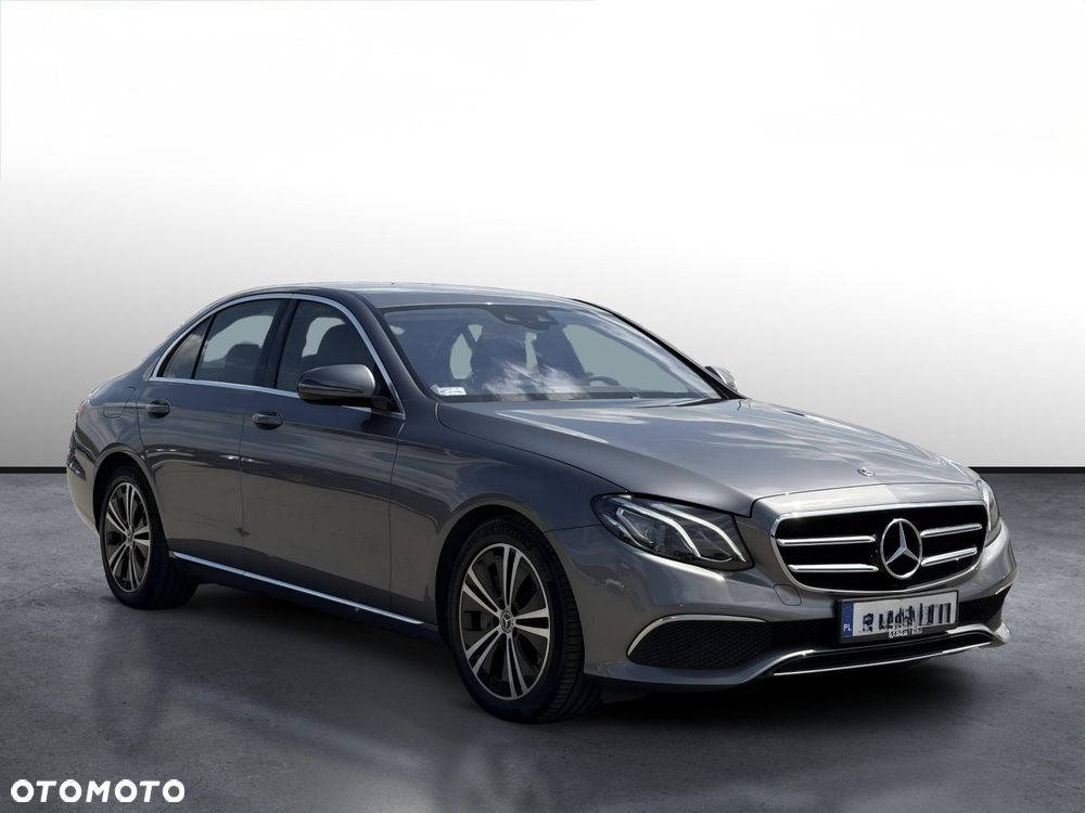 Mercedes-Benz Klasa E - 7
