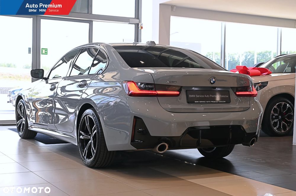 BMW Seria 3 320i xDrive M Sport sport - 21