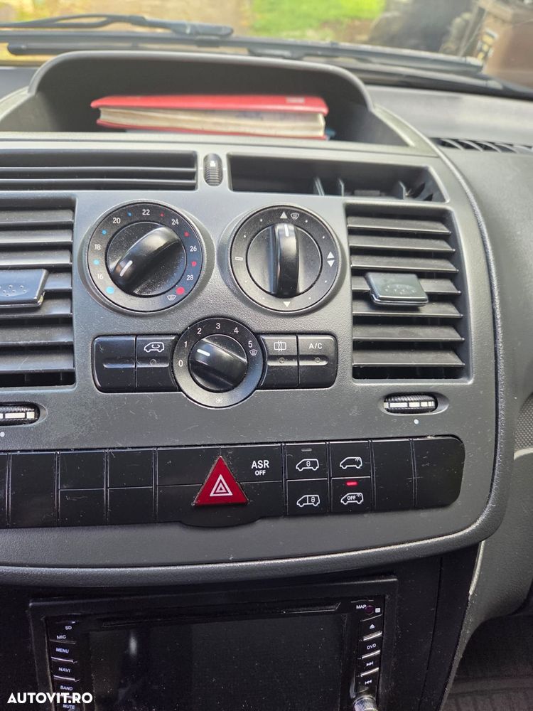 Mercedes-Benz Vito - 15