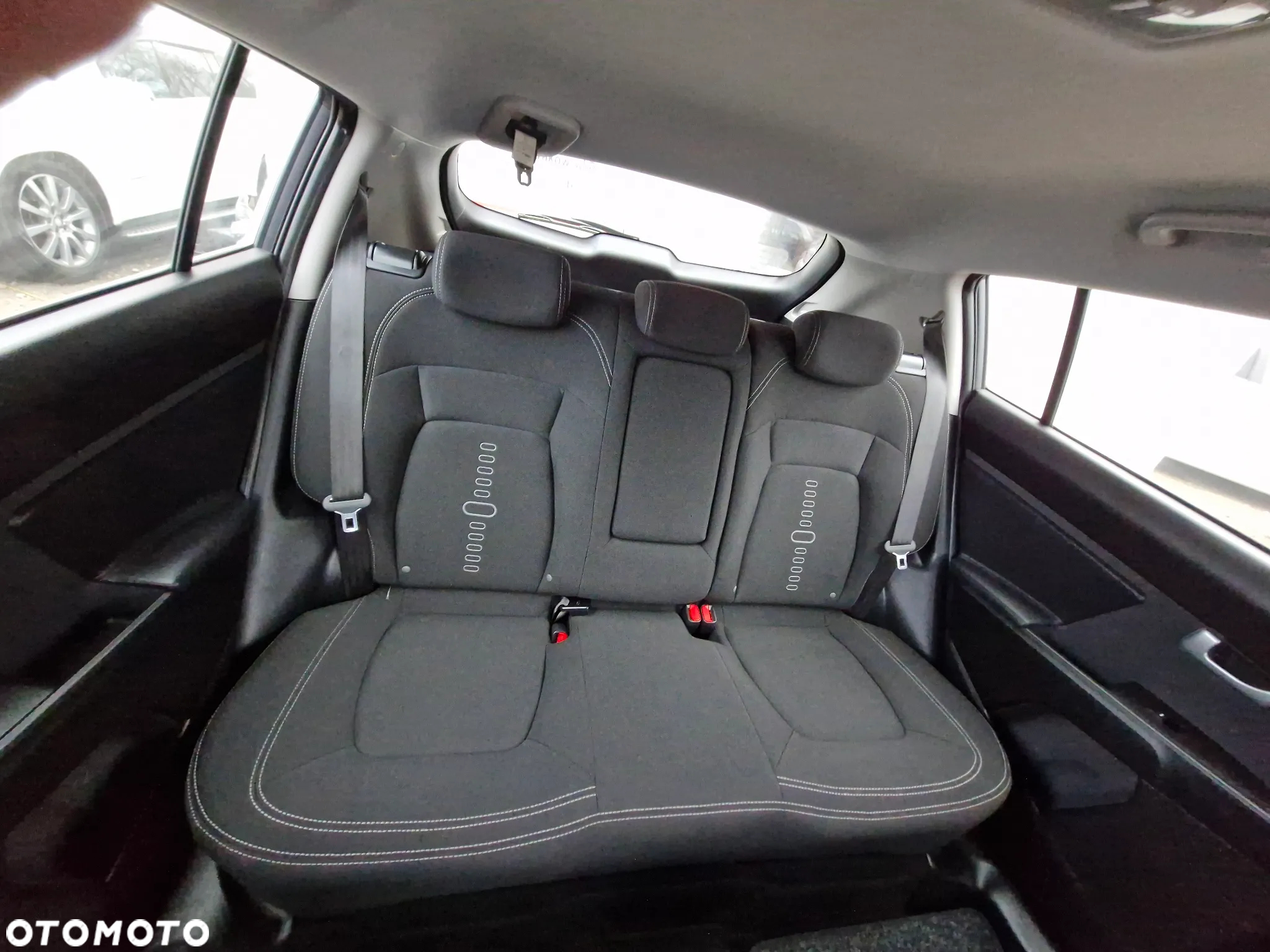 Kia Sportage 1.6 GDI L 2WD - 19