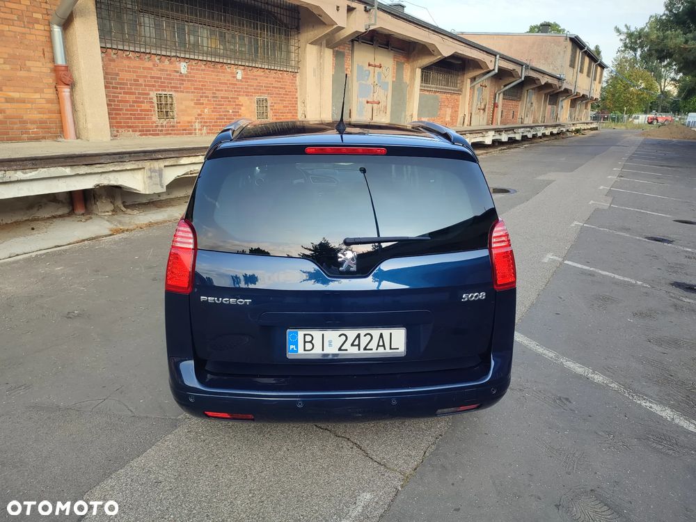 Peugeot 5008 2.0 HDi Family 7os - 11