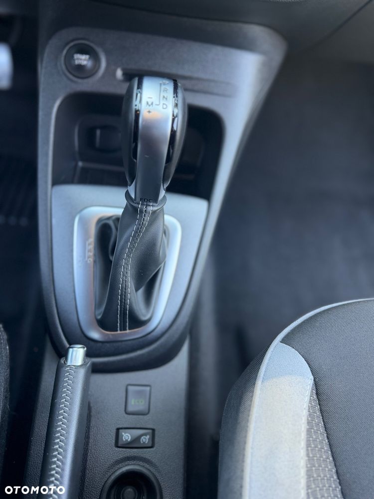 Renault Captur - 22