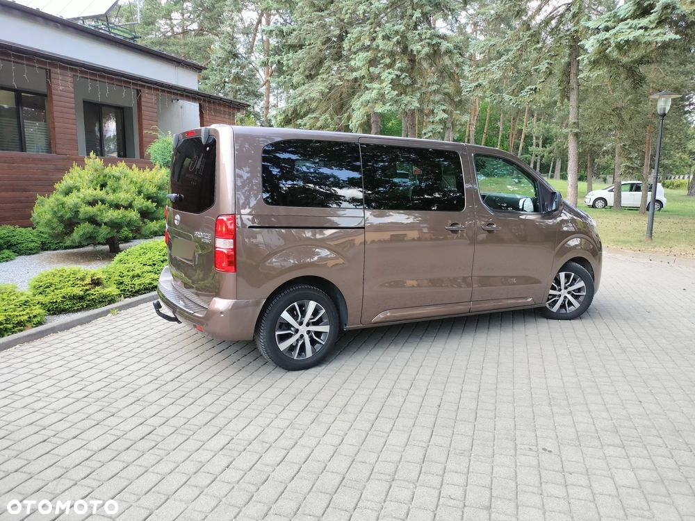 Toyota Proace Verso 2.0 D4-D Medium VIP - 16