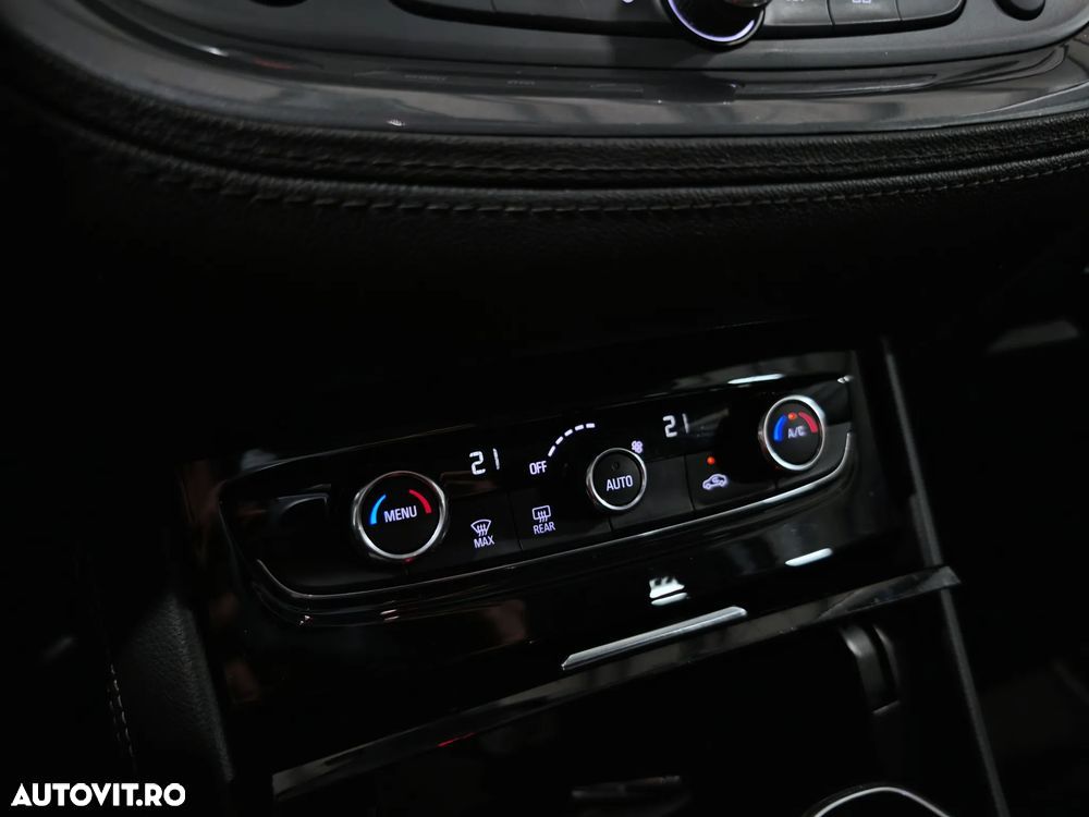 Opel Grandland X 1.2 Start/Stop Automatik Business INNOVATION - 15