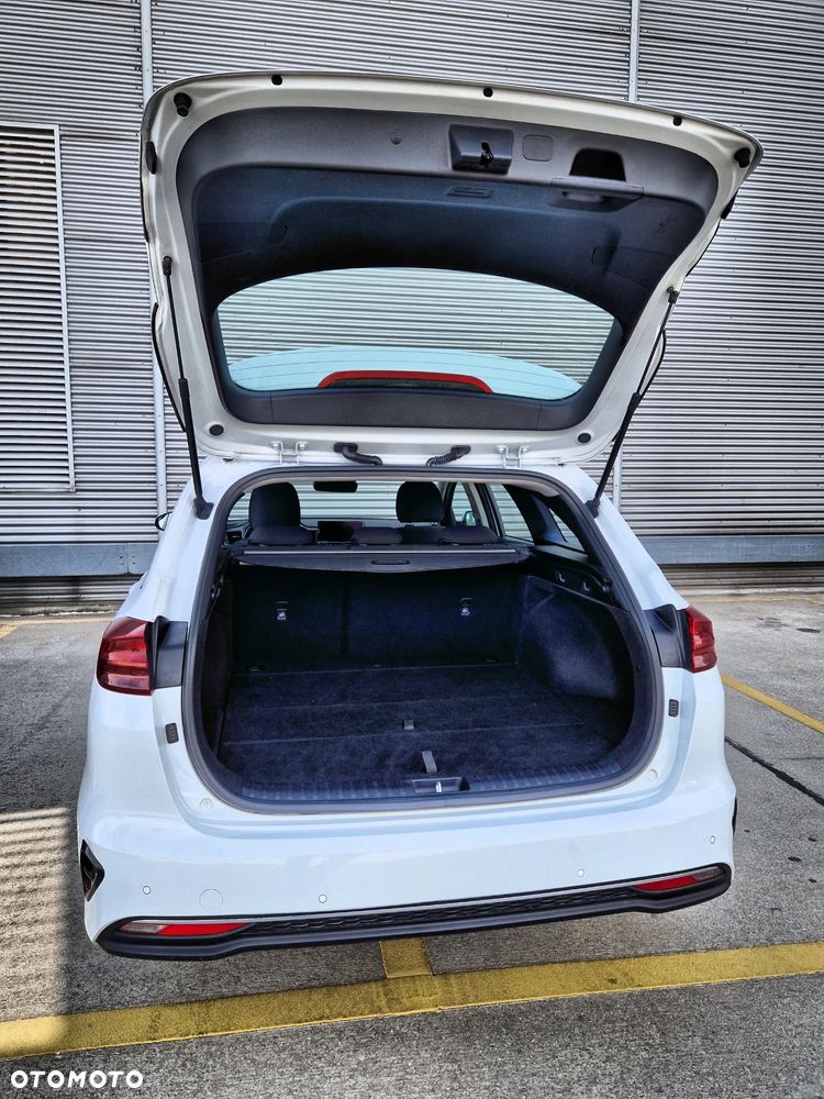 Kia Ceed 1.5 T-GDI M - 17
