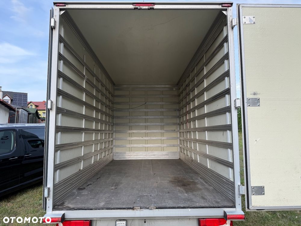 Mercedes-Benz SPRINTER - 29