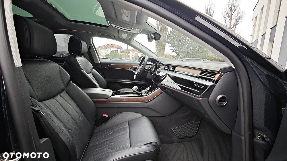 Audi A8 L 55 TFSI quattro tiptronic - 12