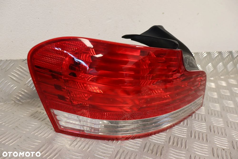 LAMPA TYŁ TYLNA LEWA BMW I E82 E88 CABRIO COUPE 6924519 - 2