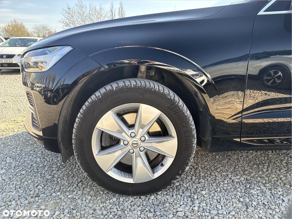 Volvo XC 60 B4 D AWD Core - 17