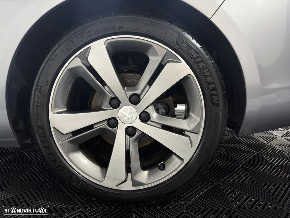 Peugeot 308 SW BlueHDi 130 Stop & Start GT - 15